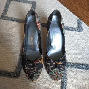 Floral heels